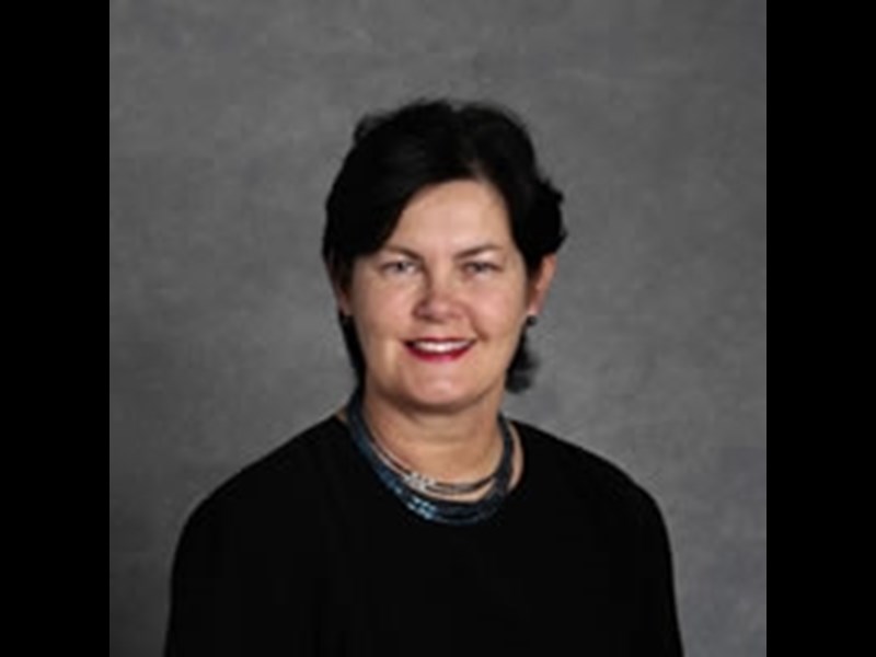 Glenyys Dorothy Romanes