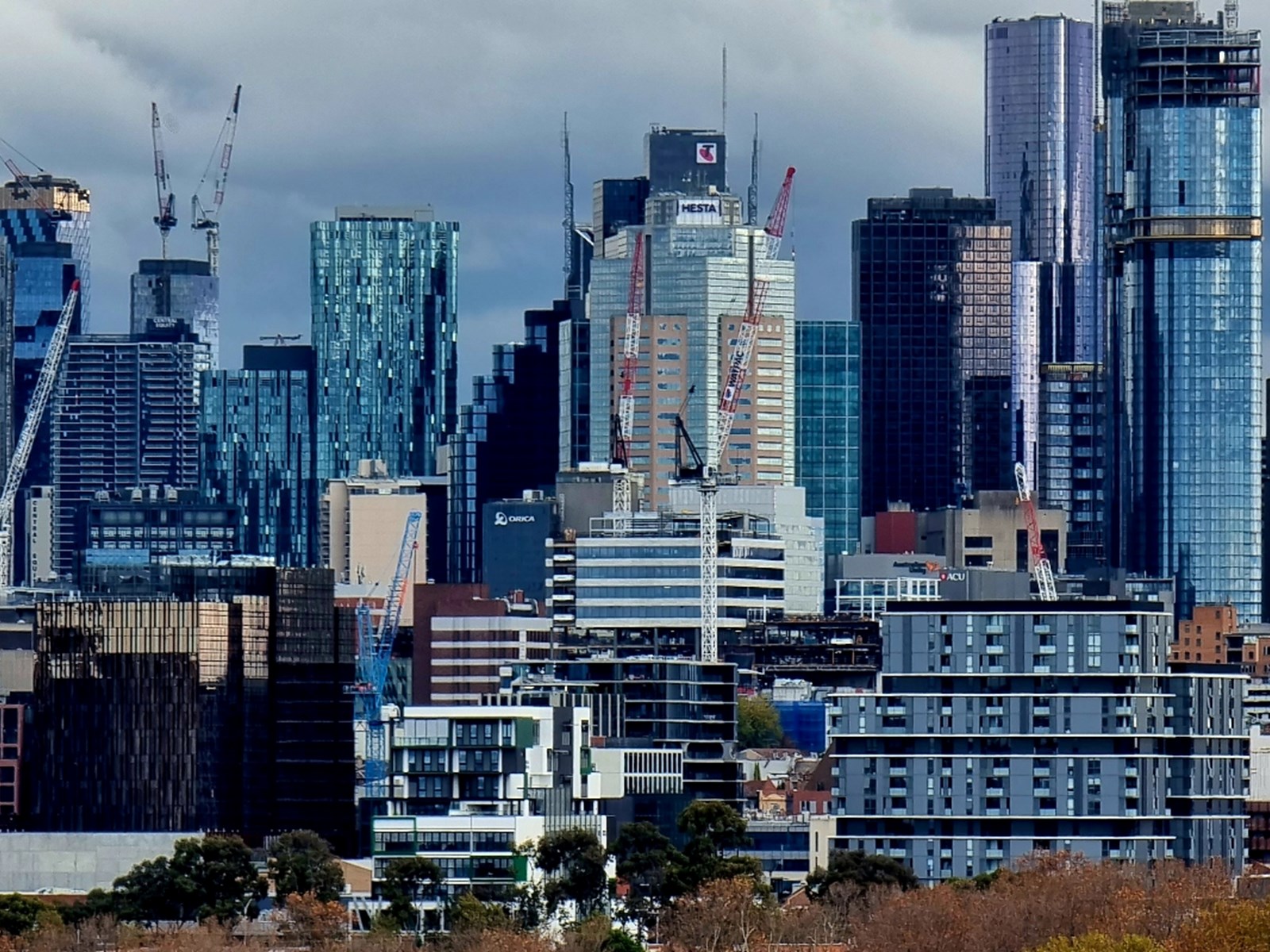 Victoria should mandate minimum size for new apartments: report ...