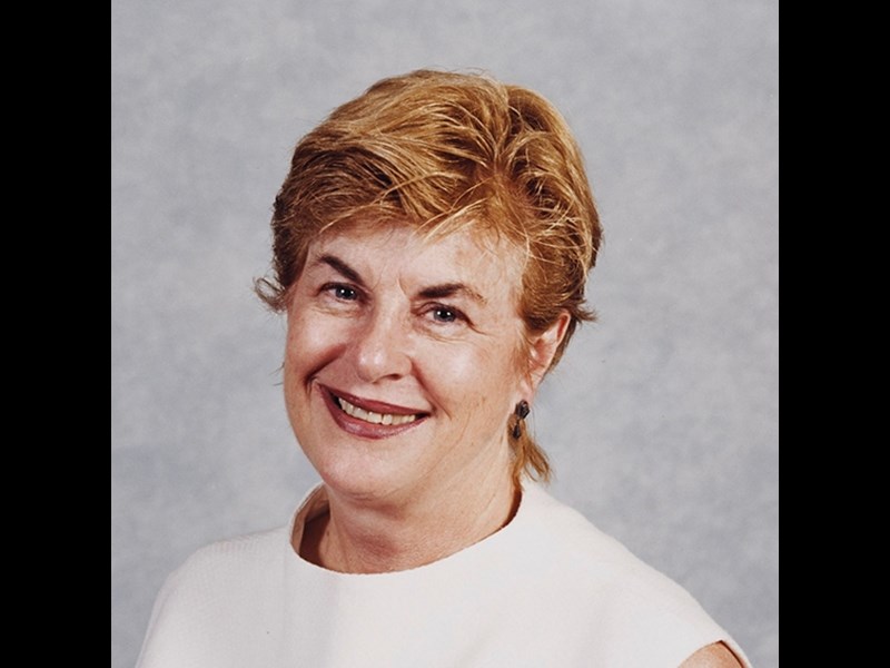 Lorraine Elliott