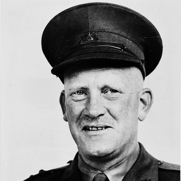 Alexander Dennett