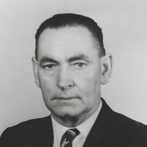 Robert William May