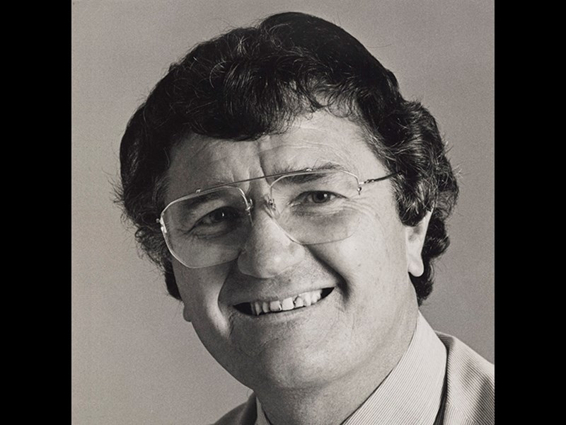 Reg Macey